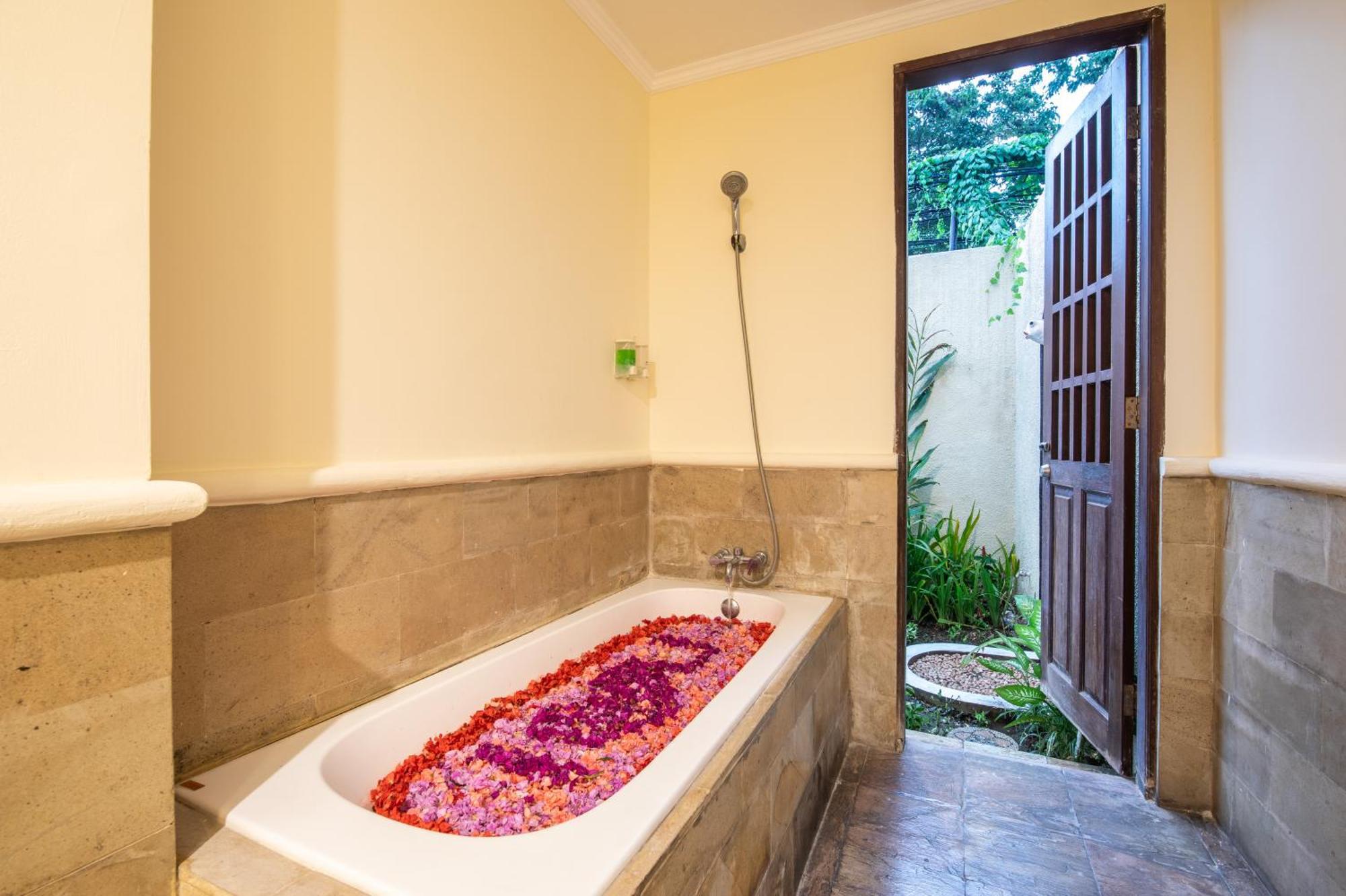 1-bedroom Private Pool Saraswati Villa *